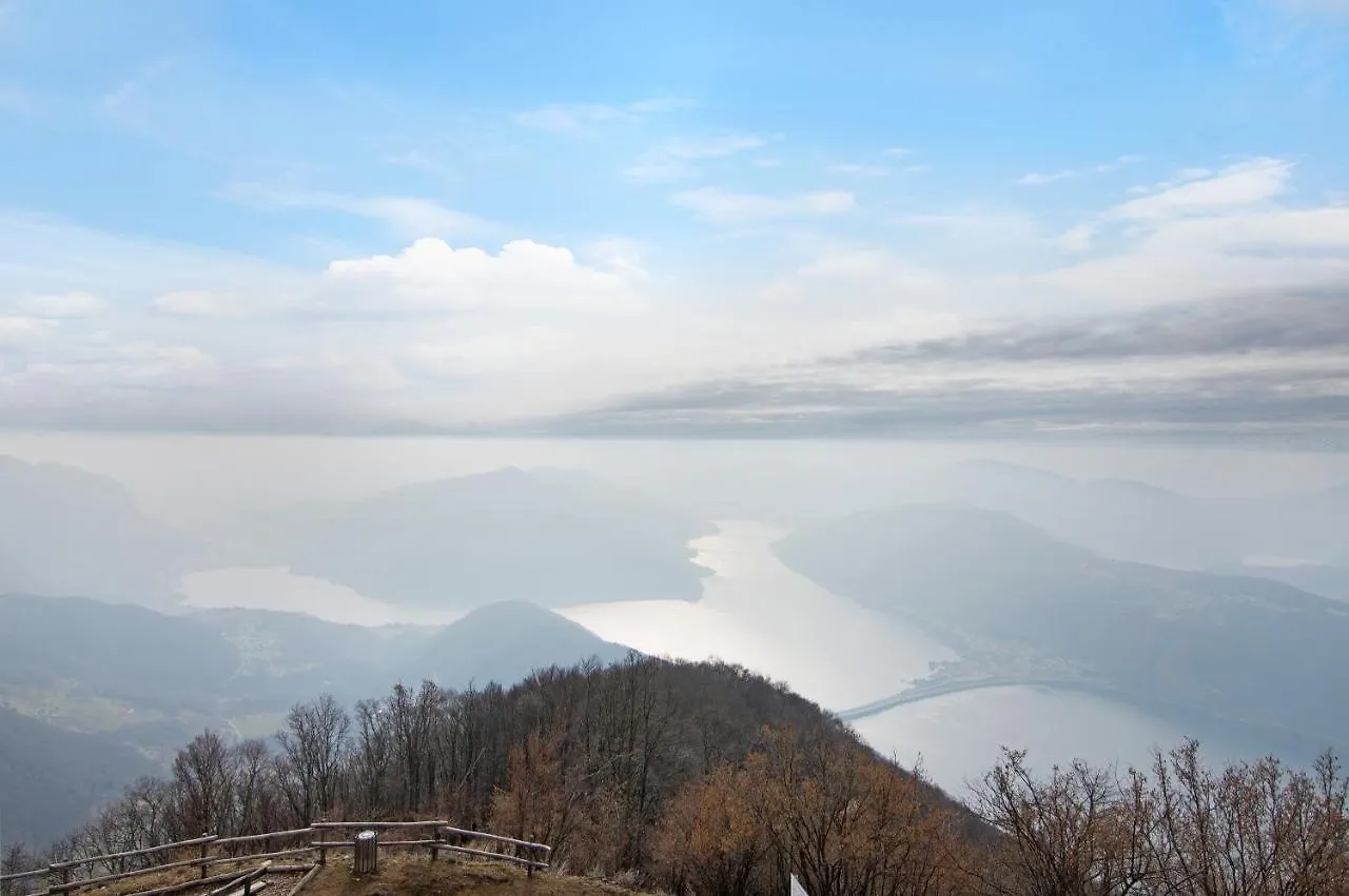 La Mansarda Di Eros E Tiziana Apartment Lanzo D'intelvi